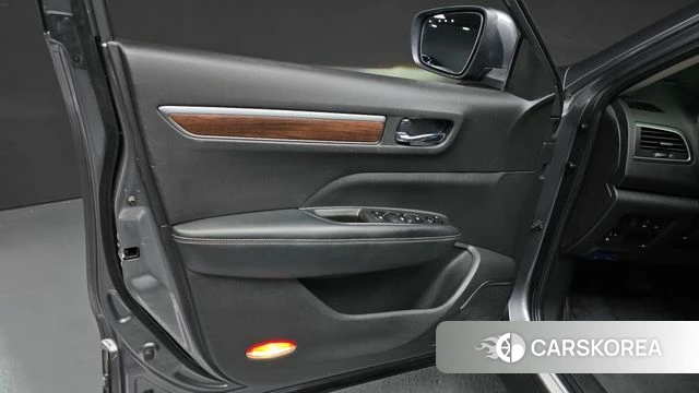 Renault Korea (Samsung) The New QM6 id 4780641 из Кореи 16