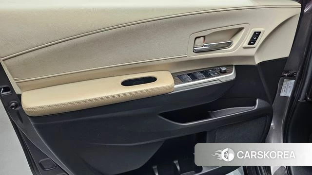 Toyota Sienna 4th Generation id 4517135 из Кореи 16