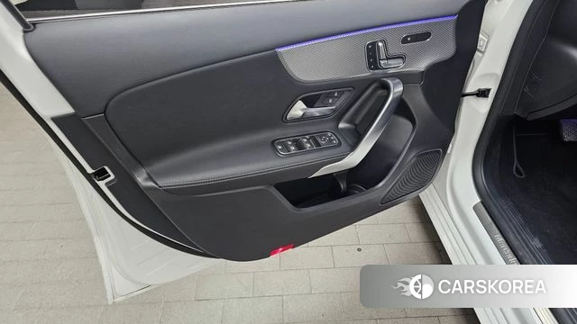 Mercedes-Benz A-Class W177 id 4408662 из Кореи 16