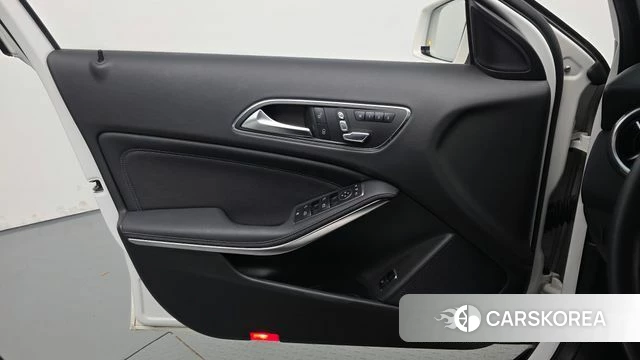 Mercedes-Benz GLA-Class X156 id 4776031 из Кореи 16