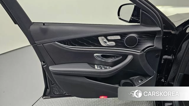 Mercedes-Benz E-Class W213 id 4423451 из Кореи 16