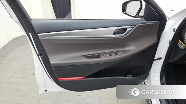 Hyundai The New Grandeur IG id 4224968 из Кореи 16