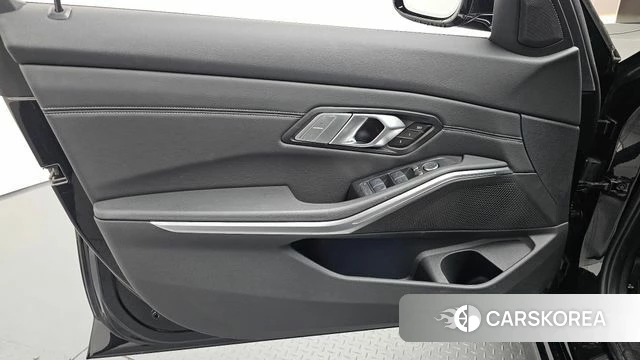 BMW 3 Series (G20) id 4881358 из Кореи 16