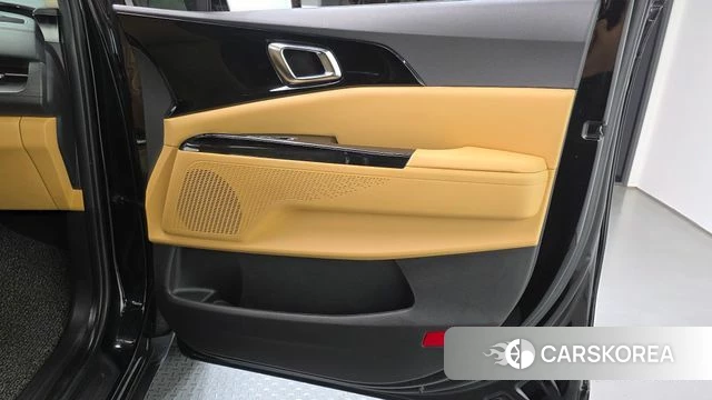 Kia Carnival 4th generation id 4676786 из Кореи 16