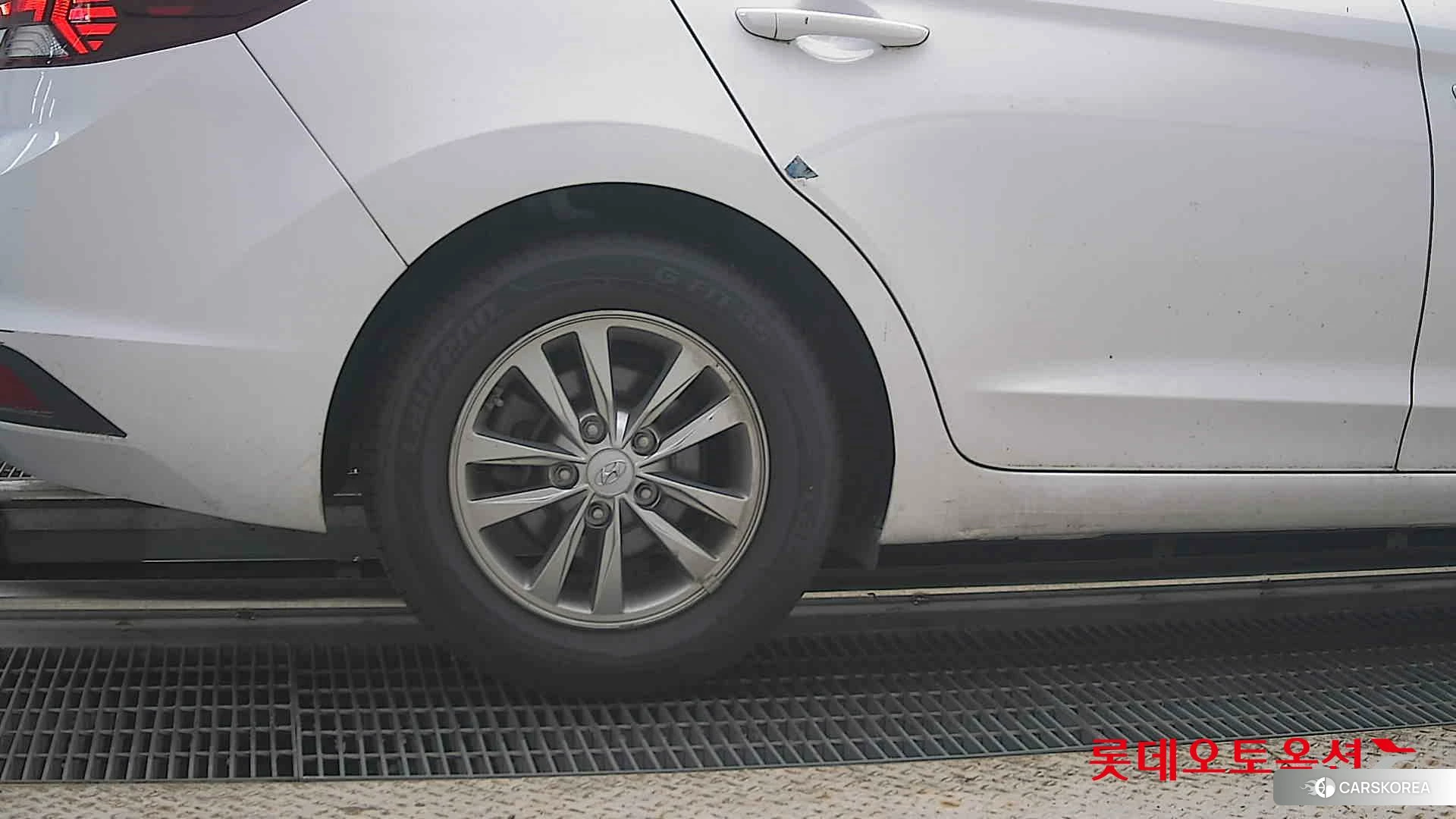 Hyundai Avante id 4674111 из Кореи 16