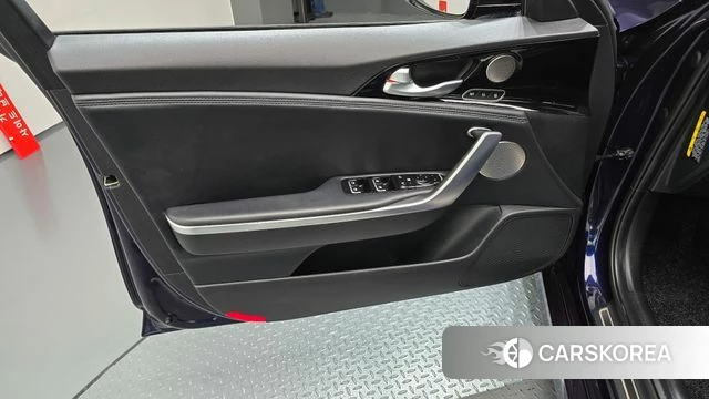Kia Stinger id 4850070 из Кореи 16