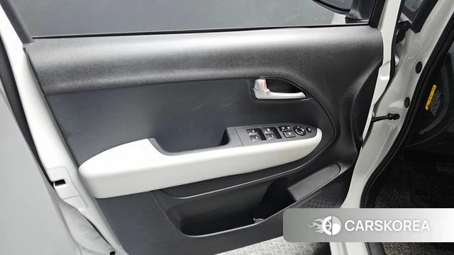 Kia The New Kia Ray id 4527833 из Кореи 16