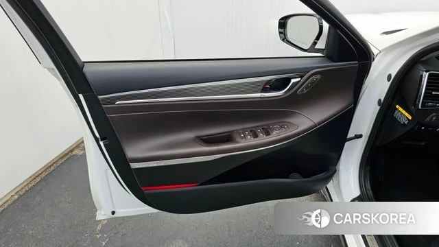 Hyundai Grandeur IG id 4610392 из Кореи 16