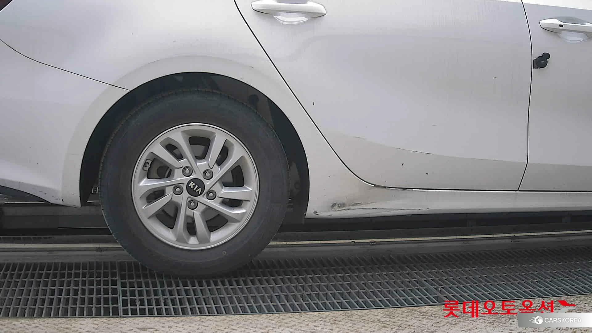Kia K3 id 4296929 из Кореи 16
