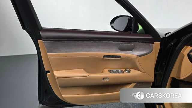 Genesis G90 (RS4) id 4506413 из Кореи 16