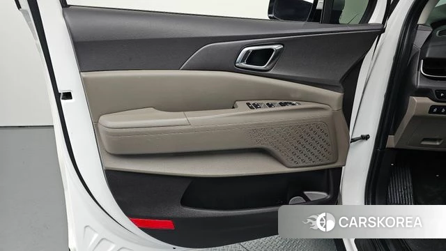 Kia The New Carnival 4th Generation id 4337011 из Кореи 16