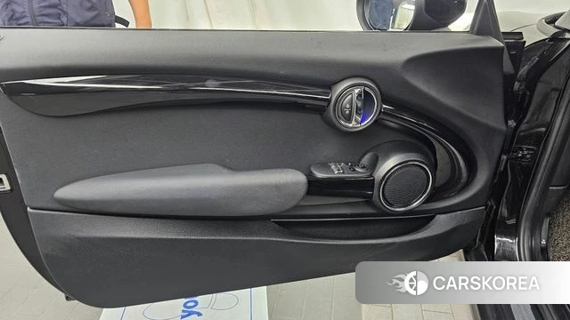 Mini Cooper S id 4632320 из Кореи 16