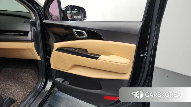 Kia Carnival 4th generation id 4282667 из Кореи 16
