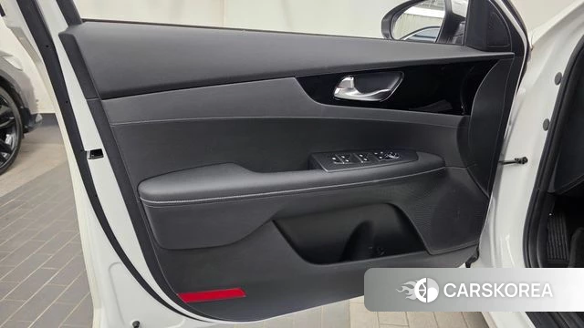 Kia The New K3 2nd generation id 4712349 из Кореи 16