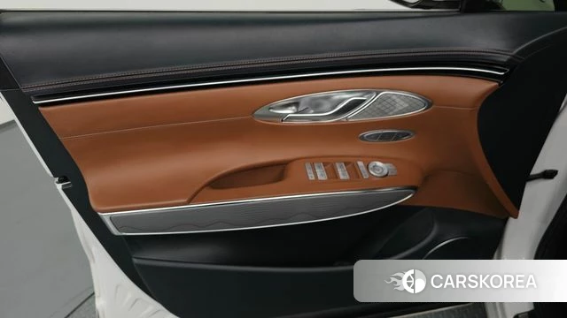 Genesis GV70 id 4395856 из Кореи 16