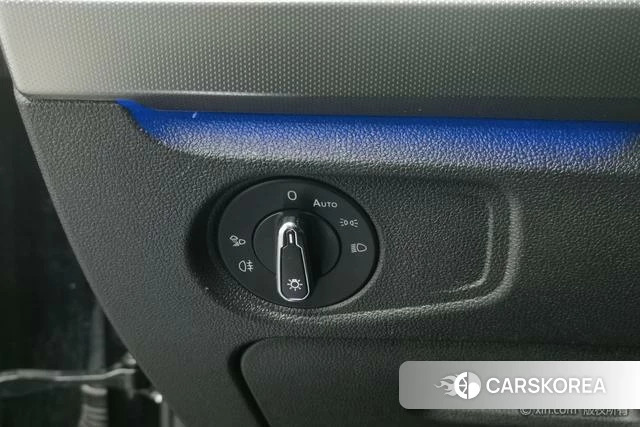 Volkswagen Passat PHEV id 4210577 из Китая 16