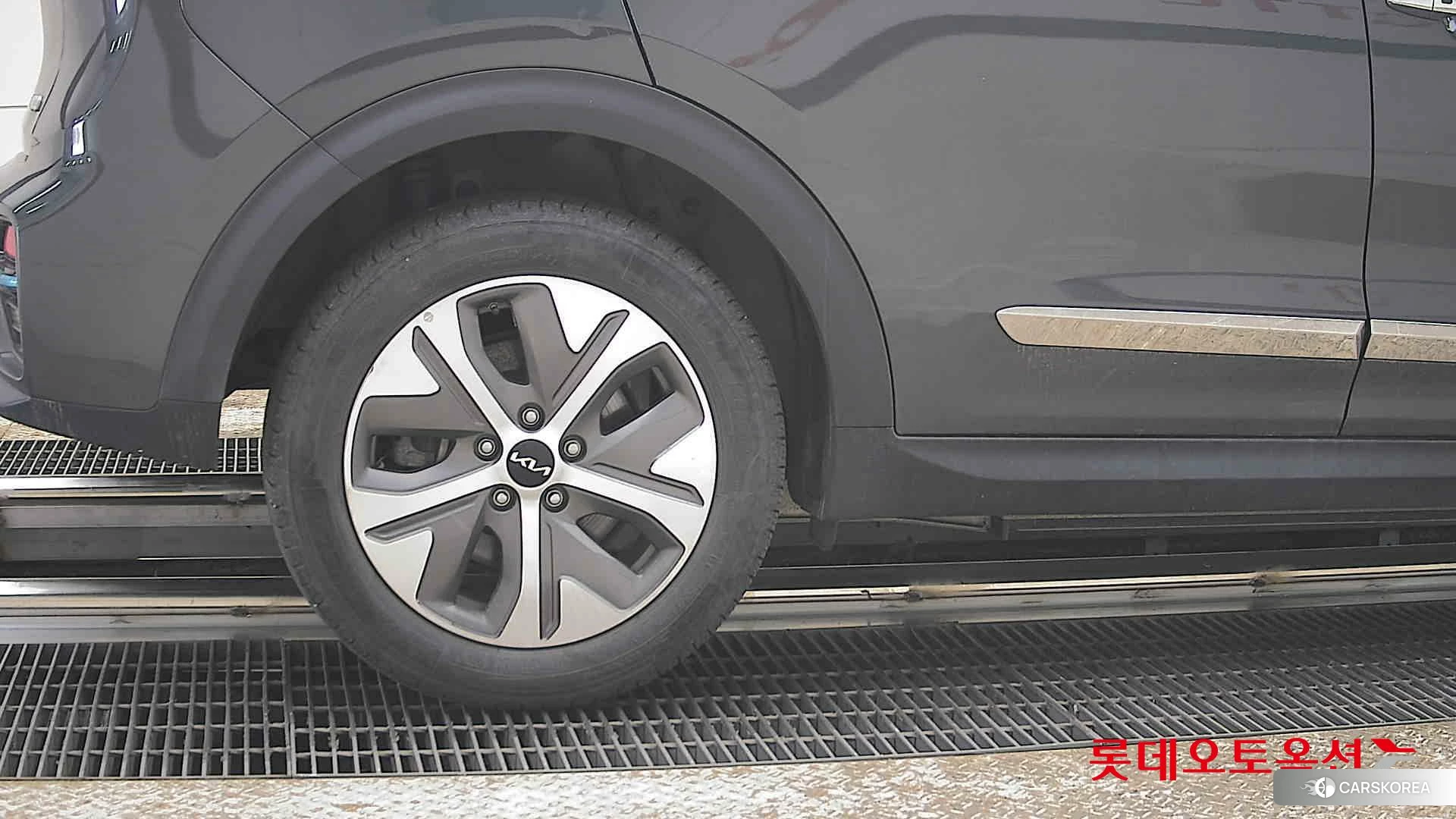 Kia Niro EV id 3875764 из Кореи 16