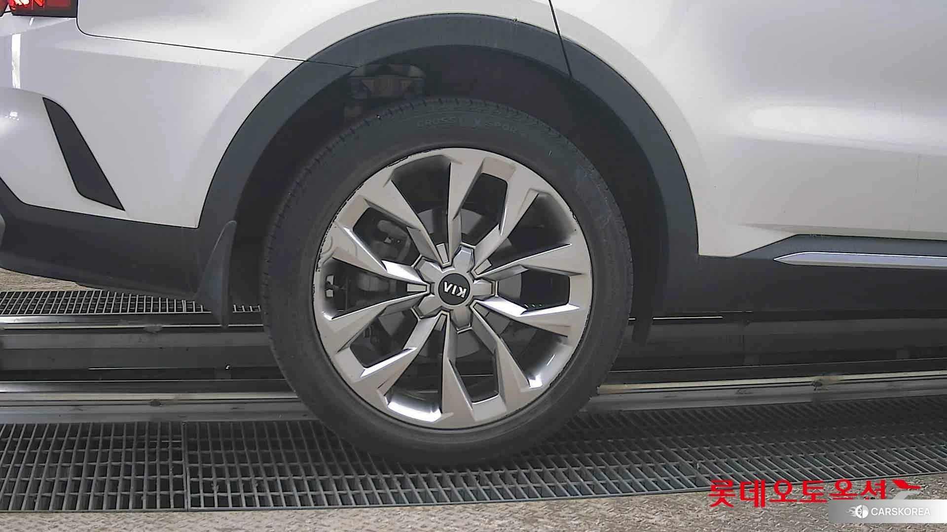 Kia Sorento id 3869384 из Кореи 16