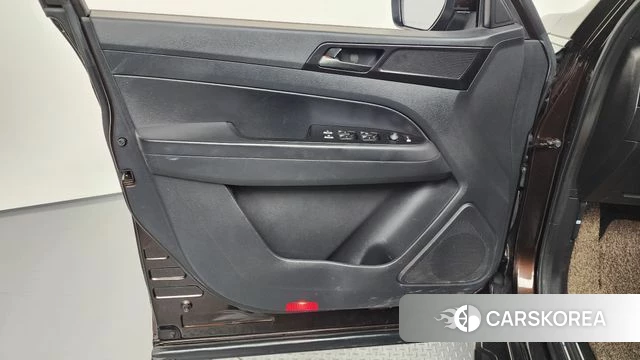 Ssangyong Rexton Sports id 4471128 из Кореи 16