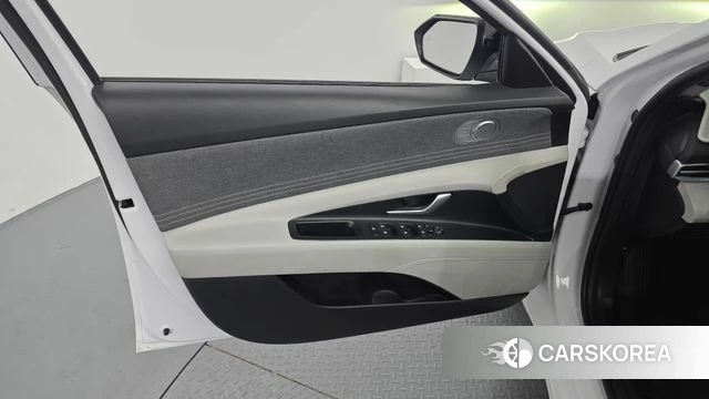 Hyundai Avante (CN7) id 4196020 из Кореи 16