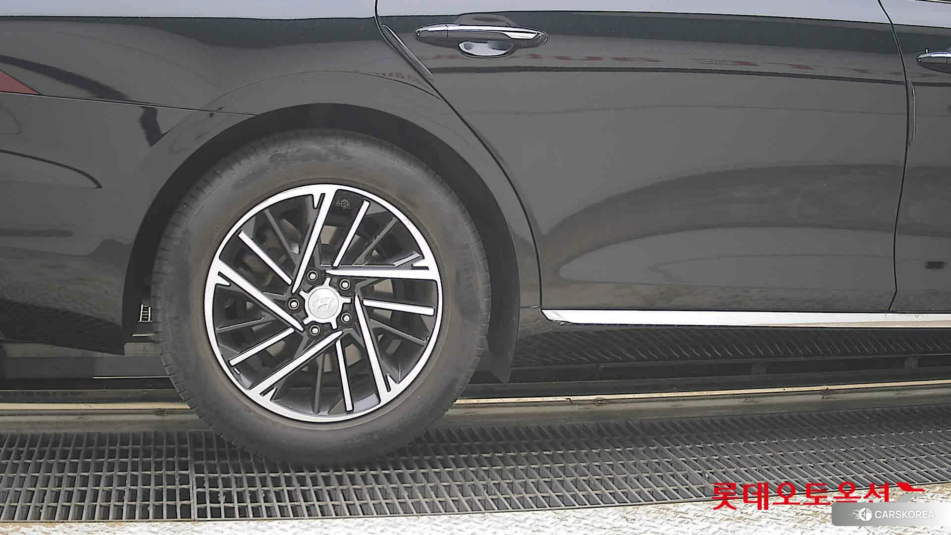 Hyundai Grandeur id 4347312 из Кореи 16