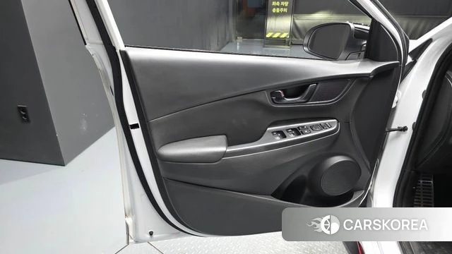 Hyundai The New Kona id 4506616 из Кореи 16