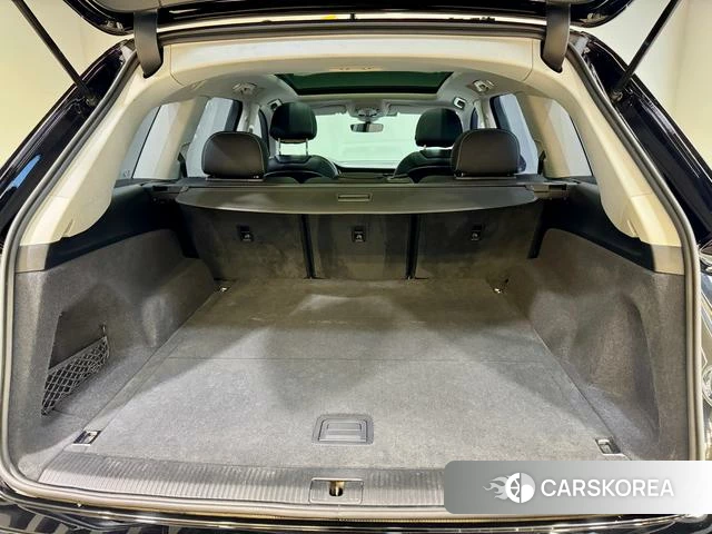 Audi Q7 id 3889881 из Китая 16