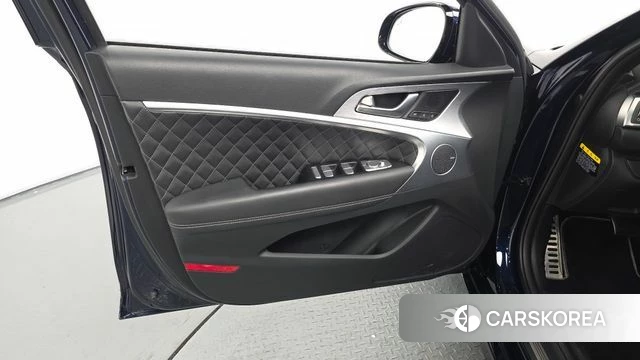 Genesis G70 id 4850041 из Кореи 16