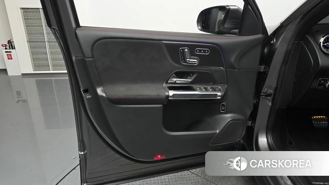 Mercedes-Benz GLB-Class X247 id 4481360 из Кореи 16