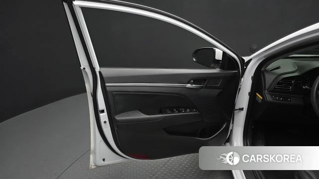 Hyundai The New Avante AD id 4196745 из Кореи 16