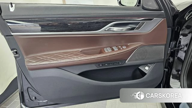 BMW 7 Series (G11) id 4759785 из Кореи 16