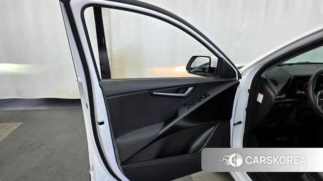 Kia Di Ol Nu Niro id 4244413 из Кореи 16