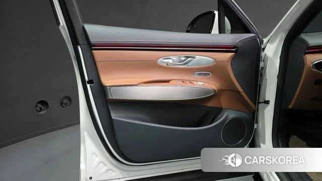 Genesis GV70 id 4897882 из Кореи 16