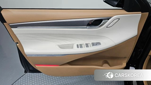 Hyundai The New Grandeur IG id 4693088 из Кореи 16