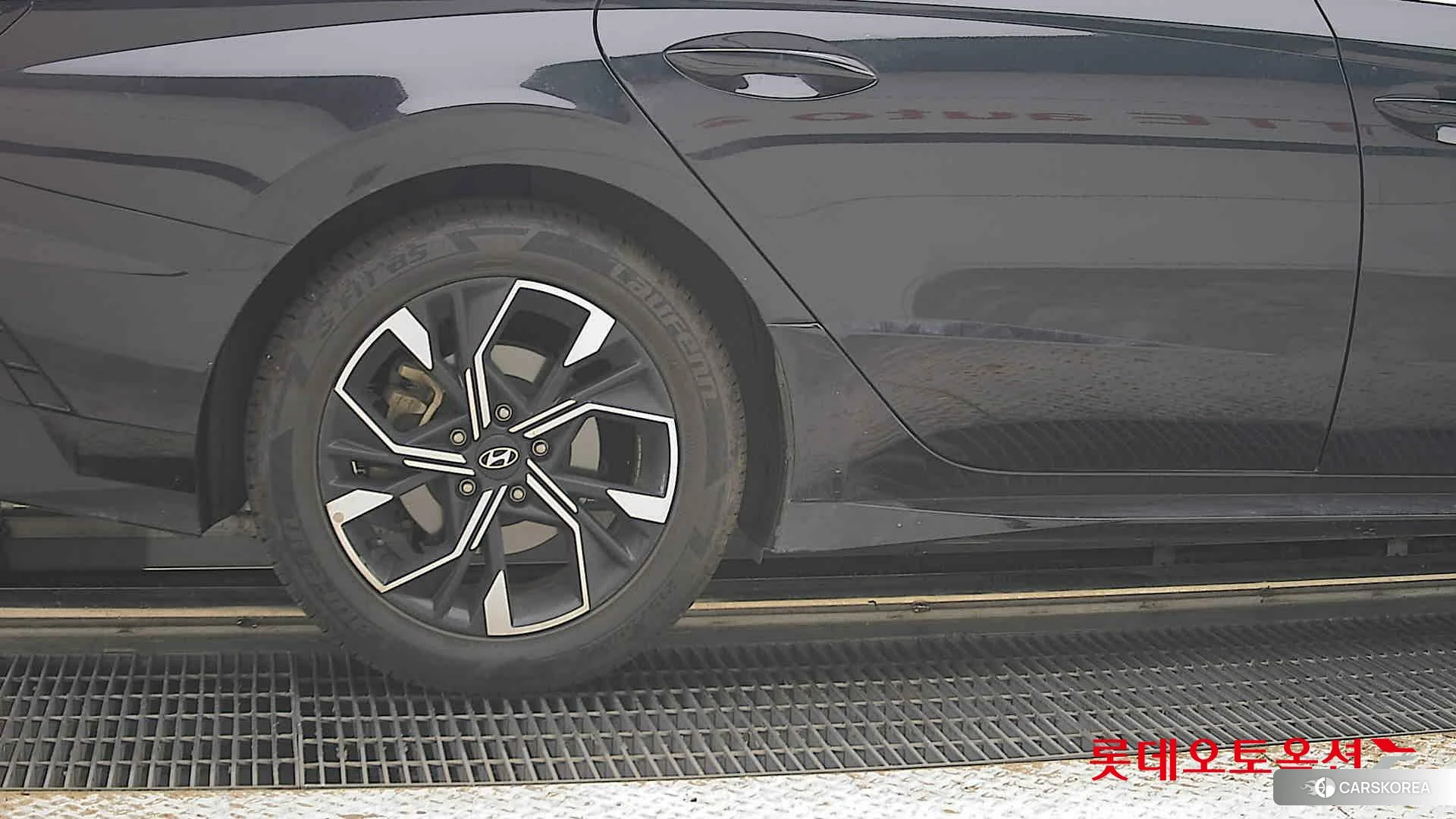 Hyundai Sonata id 4902400 из Кореи 16