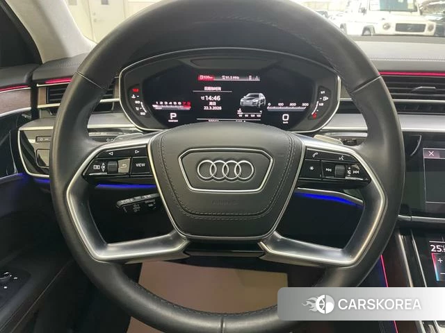Audi A8 id 4348961 из Китая 16