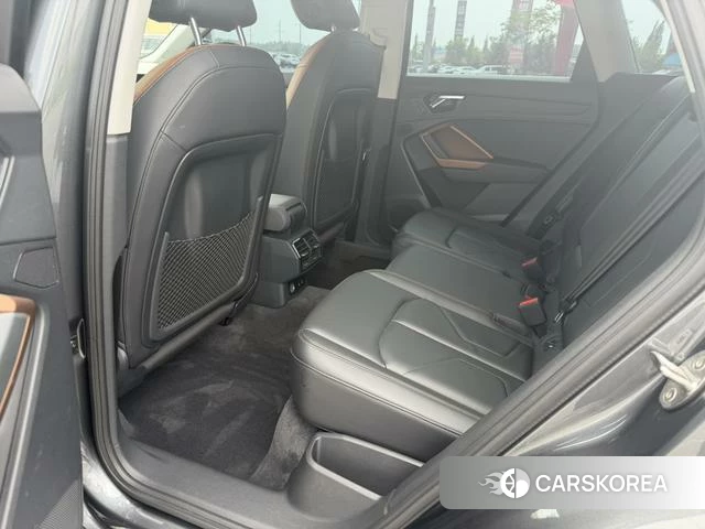 Audi Q3 id 4367456 из Китая 16