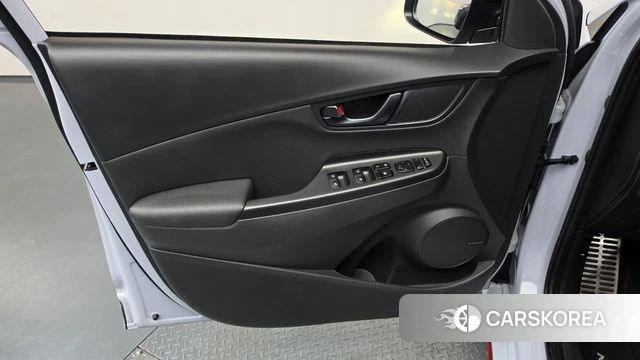 Hyundai The New Kona id 4758541 из Кореи 16
