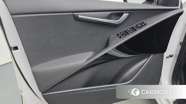 Kia Di Ol Nu Niro id 4201282 из Кореи 16