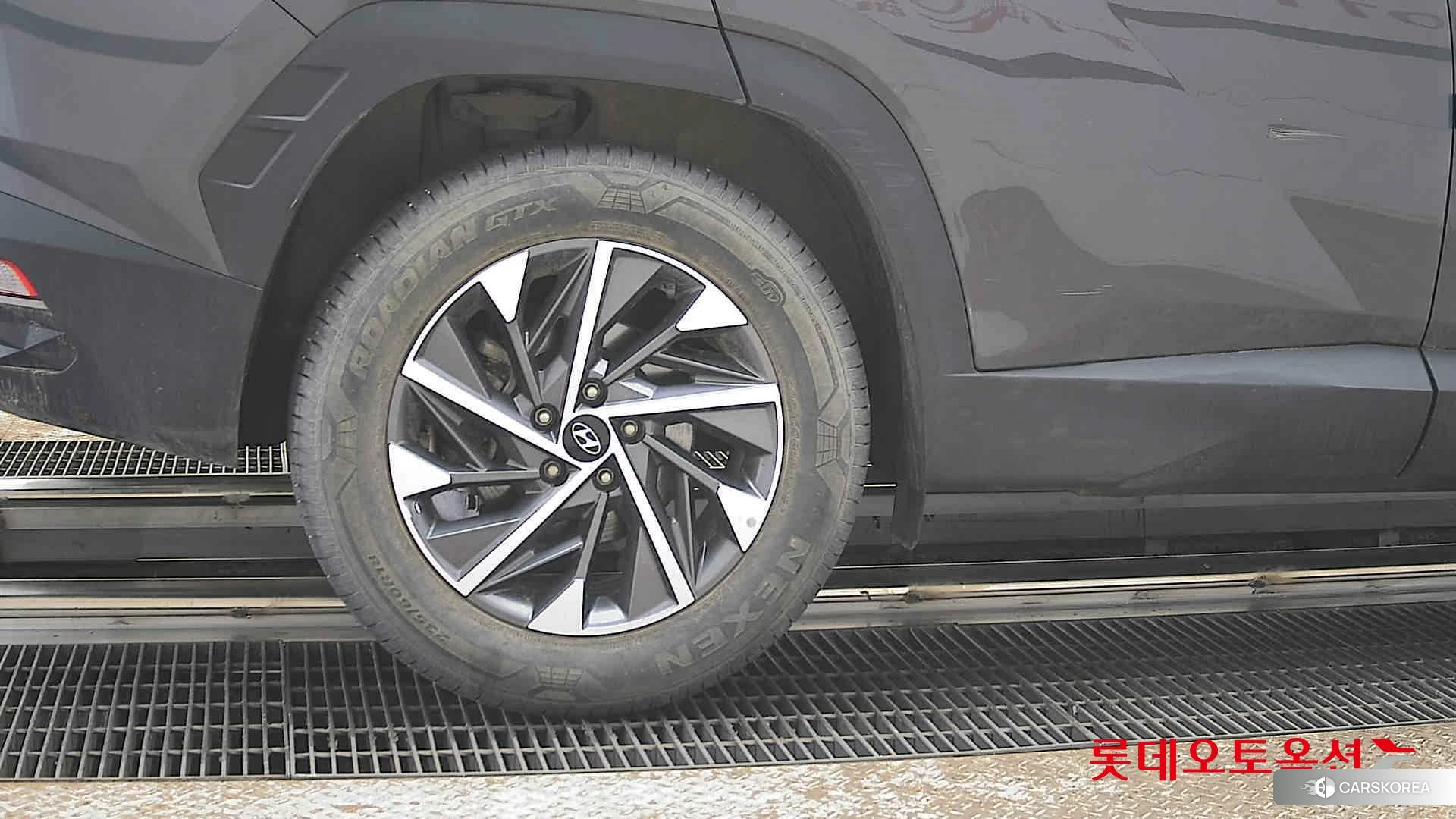 Hyundai Tucson id 3869314 из Кореи 16