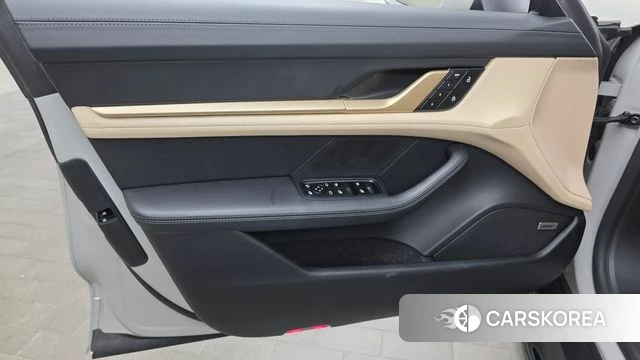 Porsche Taycan id 4456575 из Кореи 16