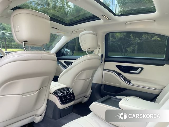 Mercedes-Benz S-class id 4264737 из Китая 16
