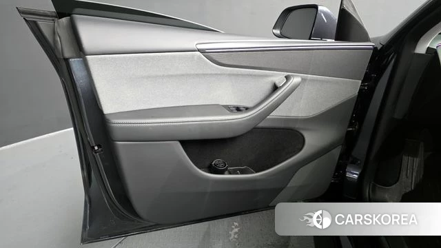 Tesla Model Y id 4387807 из Кореи 16