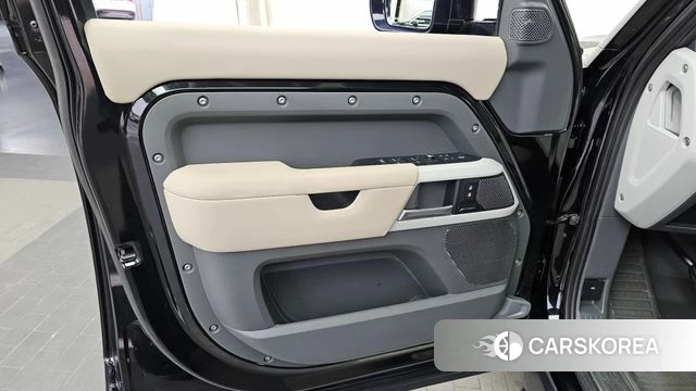 Land Rover Defender (L663) id 4250463 из Кореи 16