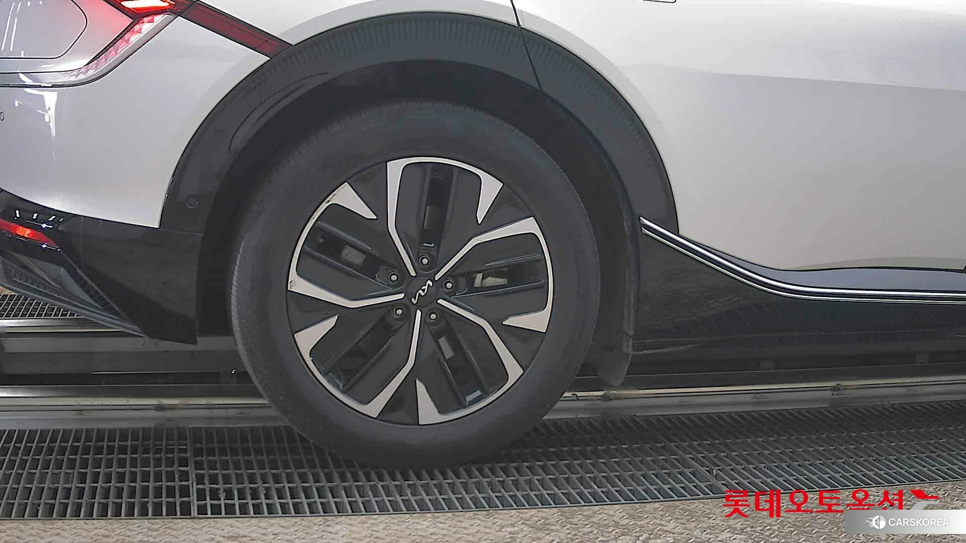 Kia EV6 id 3888370 из Кореи 16