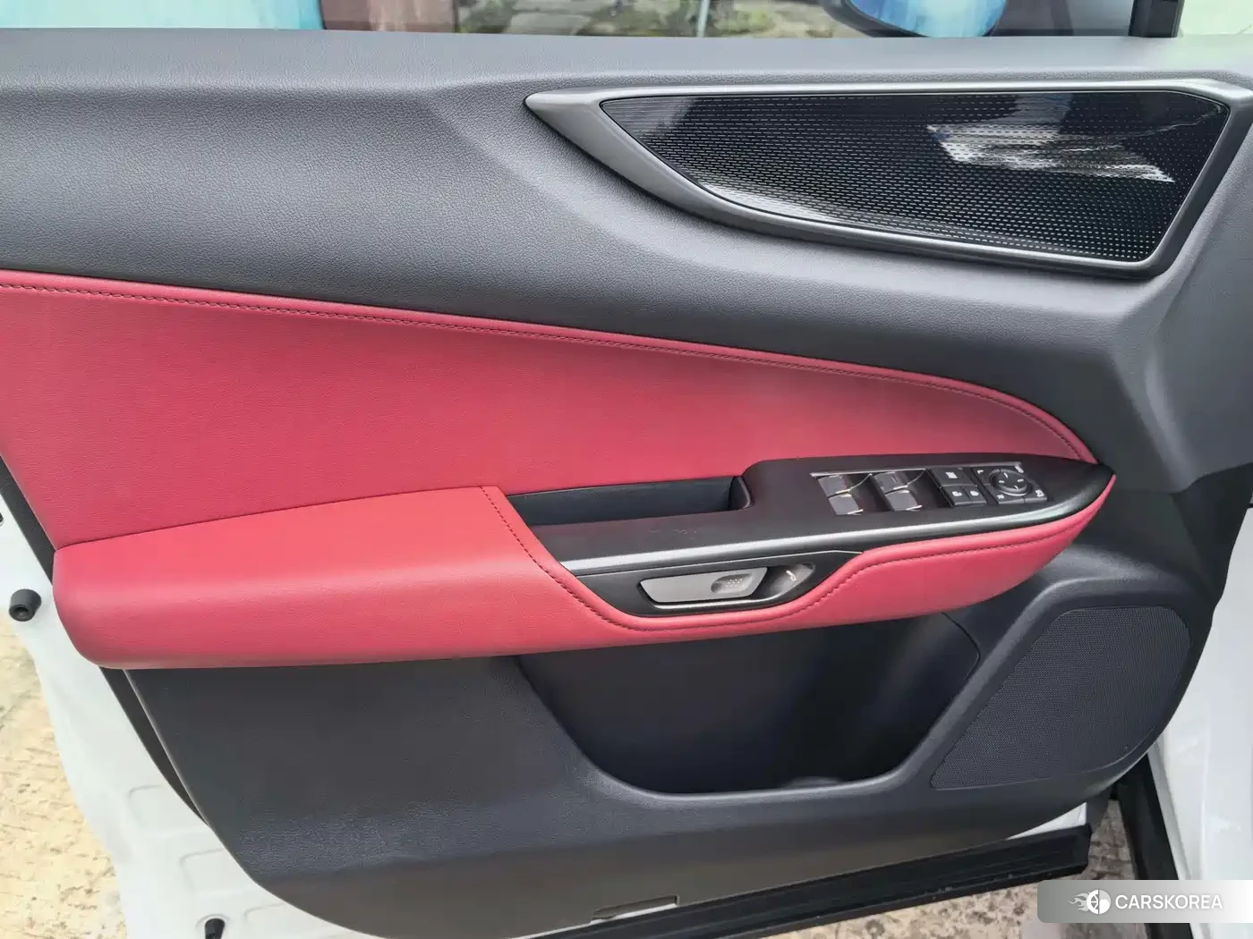 Lexus NX id 4644591 из Китая 16