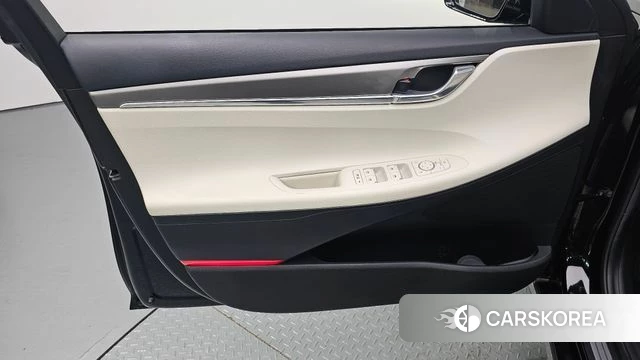 Hyundai The New Grandeur IG id 4899058 из Кореи 16