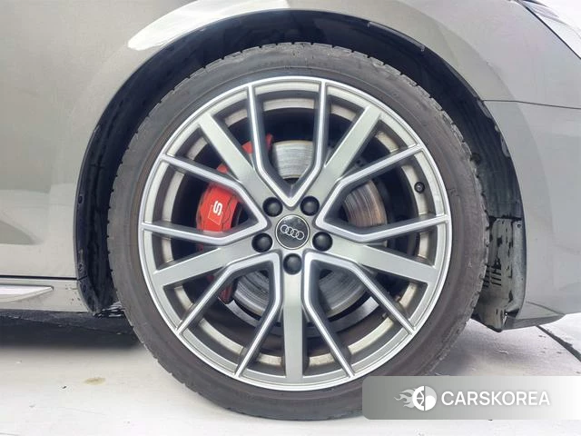 Audi S4 id 4263925 из Китая 16