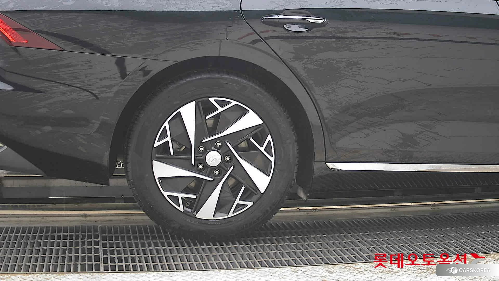 Hyundai Grandeur Hybrid id 4347324 из Кореи 16