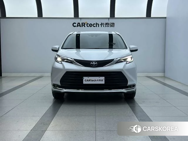 Toyota Saina id 4263432 из Китая 16